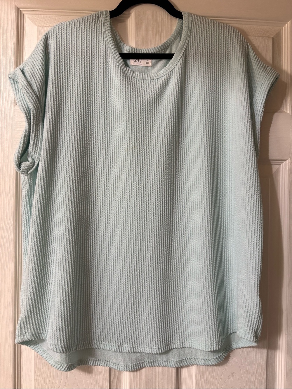 24/7 Maurice’s Women’s Mint green blue Knit Short Sleeve Tee
